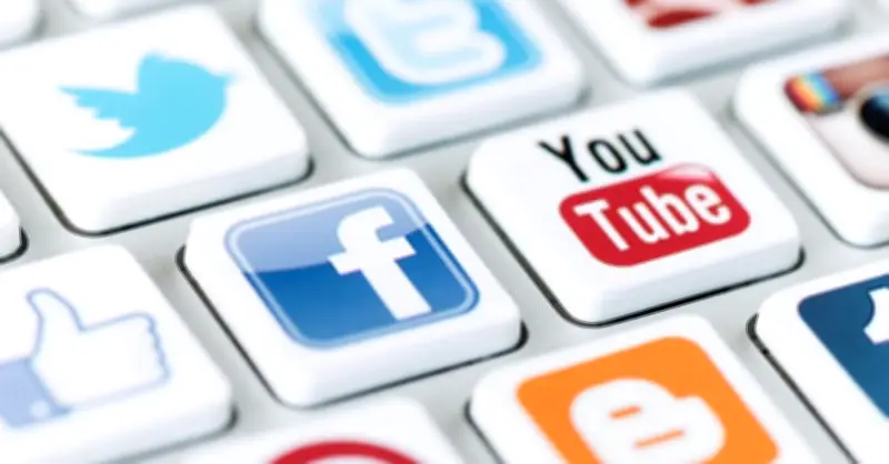 Australia doạ đánh thuế Meta, Google, TikTok nếu không trả tiền cho báo chí
