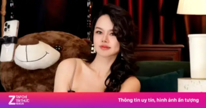 Bà chủ học viện tai tiếng Trung Quốc trở lại sau cú sập đau đớn, livestream gây hoang mang