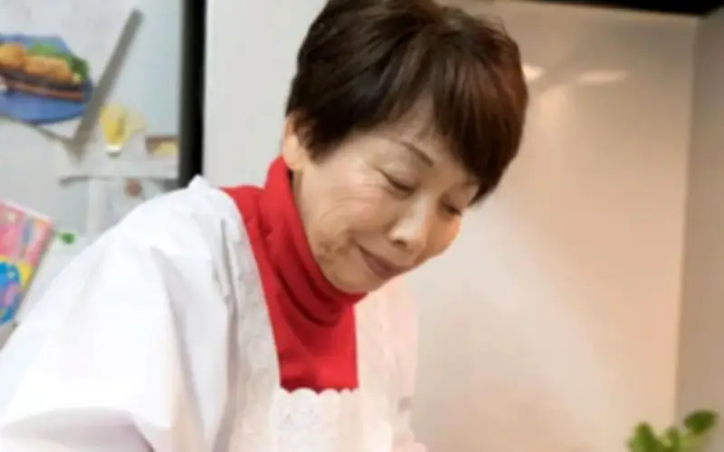 Bị chỉ trích bất hiếu vì đưa mẹ vào viện dưỡng lão, kết quả sau đó khiến cả gia đình im lặng