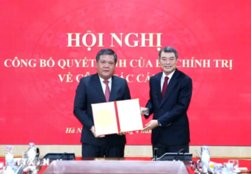 Bộ Chính trị chuẩn y ông Trần Phong giữ chức Bí thư Tỉnh ủy Khánh Hòa