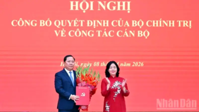 Bộ Chính Trị Công Bố Quyết Định Nhân Sự Quan Trọng Tại Mặt Trận Tổ Quốc
