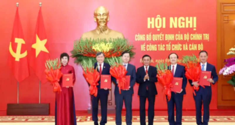 Bộ Chính trị quyết định công tác tổ chức và cán bộ với 5 cơ quan trọng yếu