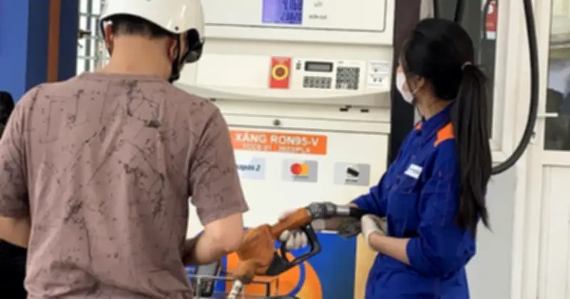 Bộ Công thương bãi bỏ quy định dầu hỏa trong điều hành giá xăng dầu