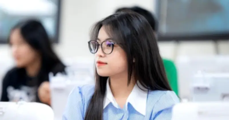 Bộ GD&ĐT công bố Khung năng lực ngoại ngữ mới, định hướng chuẩn hóa trình độ