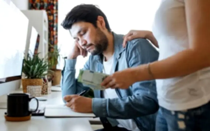 Bị Hỏi Vay Tiền, Cứ Nói 3 Câu Này: Không Thiệt Mình, Vẫn Giữ Được Tình