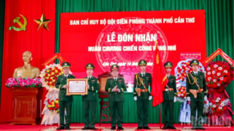 Bộ đội Biên phòng Cần Thơ bắt giữ tàu vận chuyển trái phép hơn 800.000 lít dầu trị giá gần 9 tỷ đồng