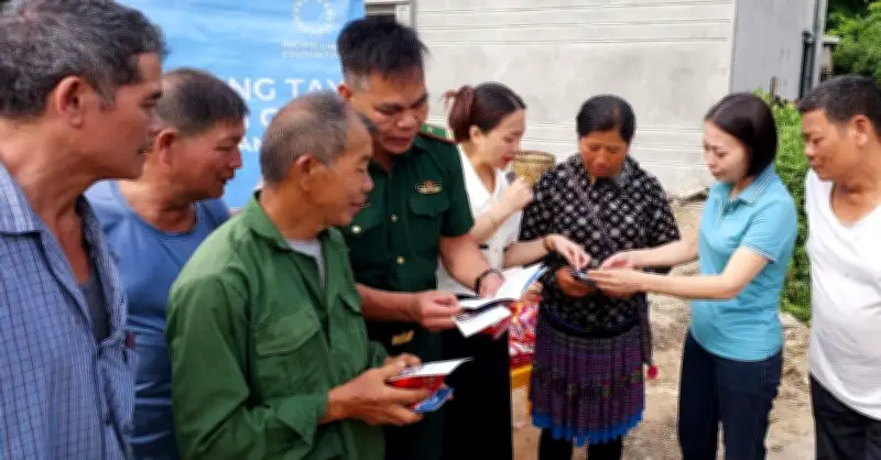 Bộ đội Biên phòng Lào Cai đưa pháp luật đến vùng biên, xóa nghèo thông tin