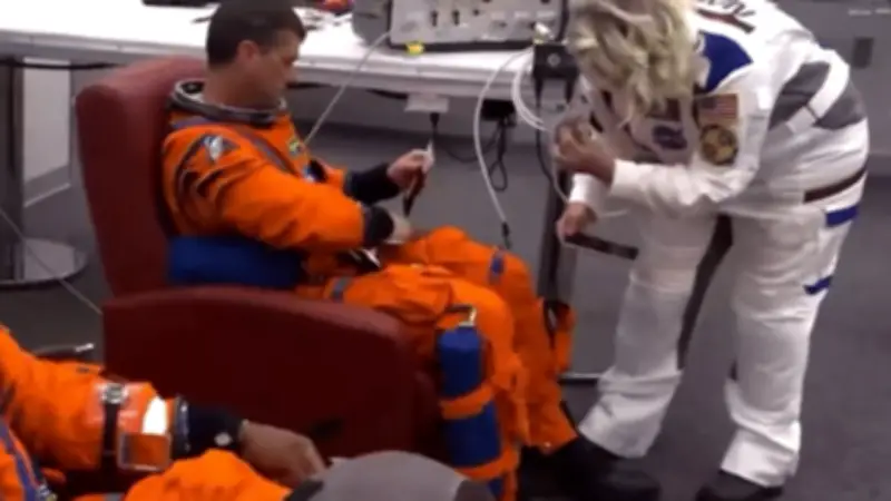 Bí mật về chiếc iPhone 17 Pro Max được các phi hành gia mang lên Mặt Trăng