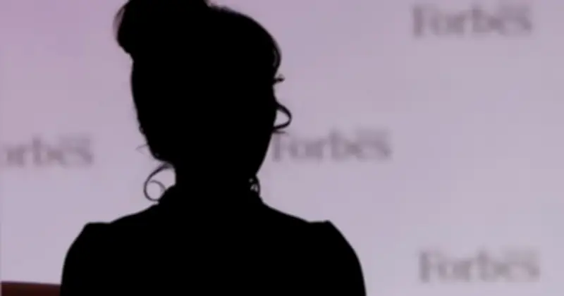 Bà Nguyễn Thị Phương Thảo được trao bằng Giáo sư danh dự của COMAC