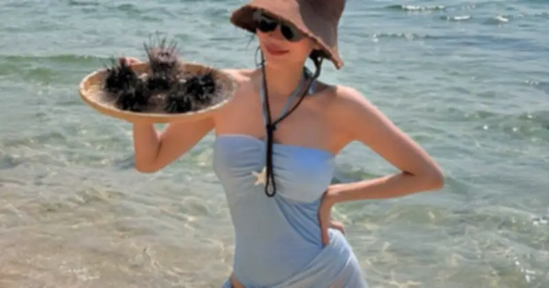 Bỏ Qua Bikini, Khám Phá Loạt Trang Phục Đi Biển Tinh Tế Và Đầy Cá Tính