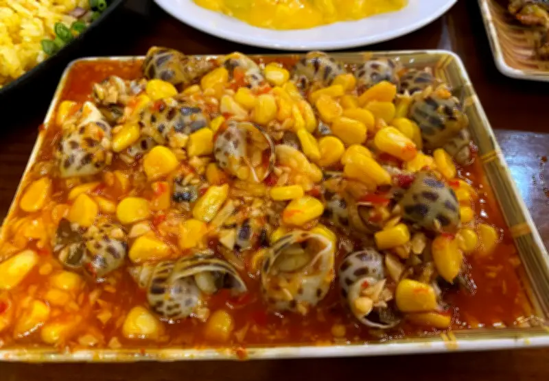 Bí quyết làm món ốc hương xào bơ tỏi thơm ngon, đơn giản tại nhà