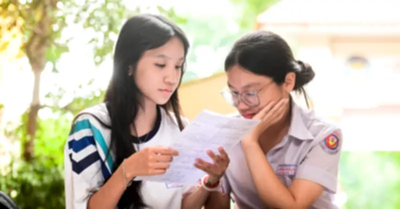 Bí quyết ôn thi Toán lớp 10 hiệu quả: Luyện đề thử và chiến lược làm bài