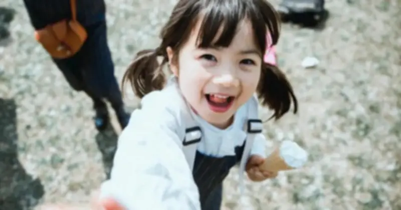 Bí quyết nuôi dưỡng trí tuệ cảm xúc (EQ) cao cho trẻ từ môi trường gia đình