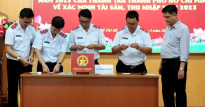 Bổ sung hình thức khiển trách khi kê khai tài sản không trung thực