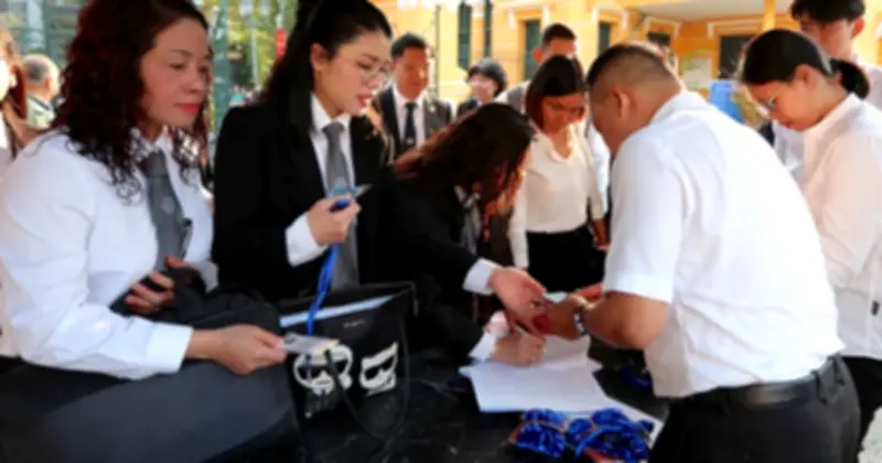 Bộ Tư pháp đề xuất thí điểm luật sư công tại 8 bộ và 10 tỉnh thành từ 2026