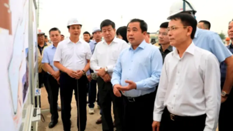 Bí thư Trần Đức Thắng chỉ đạo đẩy nhanh tiến độ các dự án giao thông và chống ngập tại Hà Nội