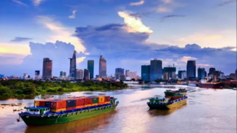 Bộ Tài chính ban hành Thông tư mới về phí cảng thủy nội địa, hỗ trợ doanh nghiệp