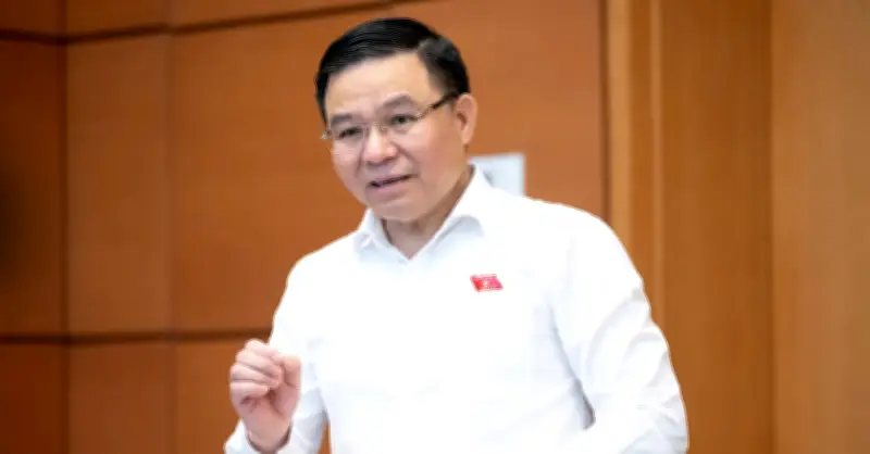 Bộ trưởng Công Thương: Dự trữ xăng dầu tăng từ 15 lên 26 ngày