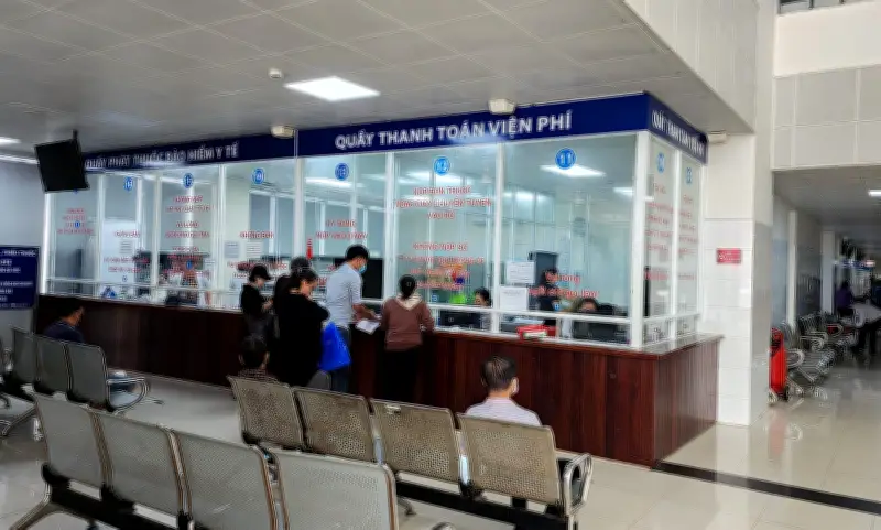 Bộ Y tế đẩy nhanh thanh toán không dùng tiền mặt trong khám chữa bệnh