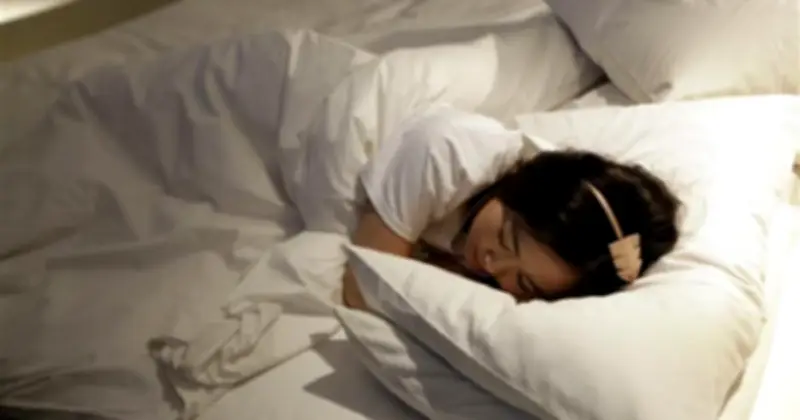 Bác sĩ Mỹ lý giải hiện tượng thức giấc lúc 3 giờ sáng và cảnh báo sức khỏe