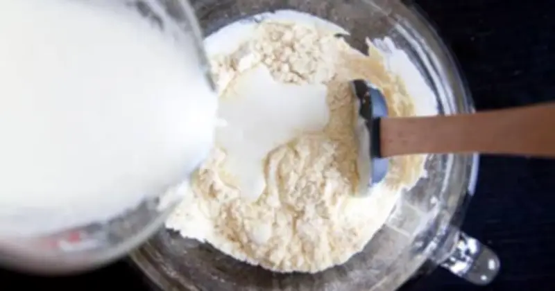 Bác sĩ tim mạch Nhật Bản cảnh báo: 4 loại thực phẩm màu trắng gây hại nghiêm trọng cho mạch máu