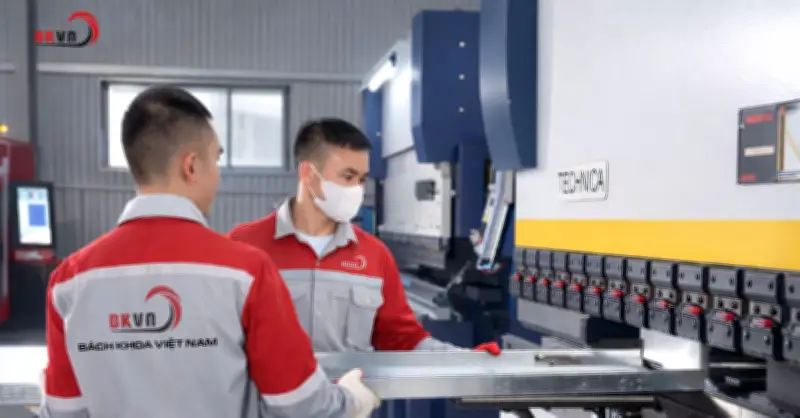 Bách Khoa Việt Nam Lọt Top Fast Rising 100 Nhờ Chiến Lược Phát Triển Bền Vững