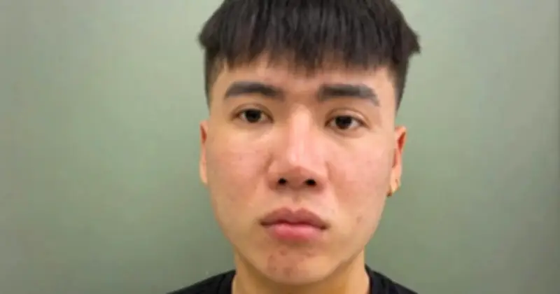 Bắt nghi phạm cướp iPhone 17 Pro Max tại tiệm điện thoại ở TP.HCM