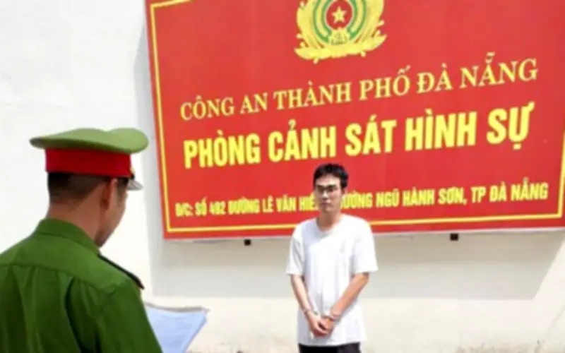 Bắt tạm giam Mai Thanh Trung SN 2000 về tội cưỡng dâm