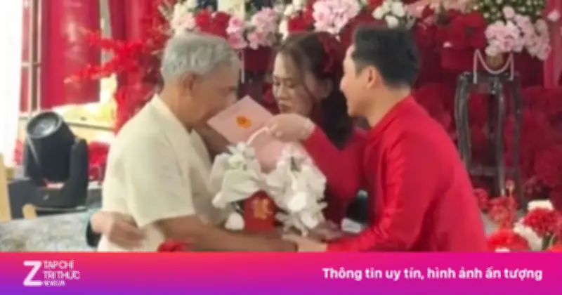 Cô dâu mồ côi nhận vàng sổ đỏ từ ông bà nội, khoảnh khắc xúc động trong đám cưới