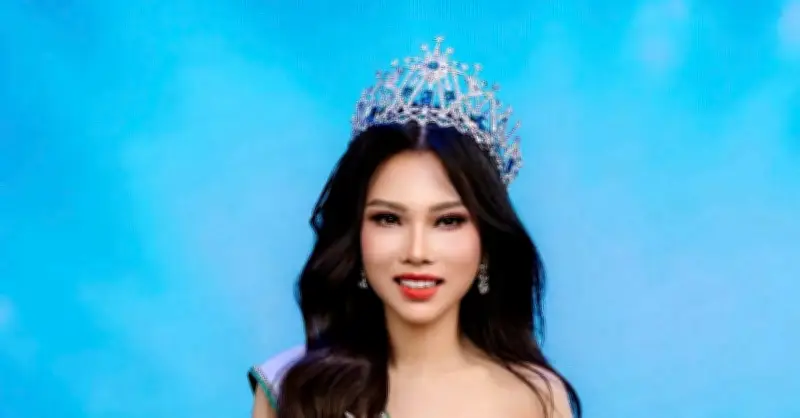 Cô gái mồ côi đăng quang Mrs Earth Vietnam 2026