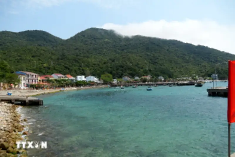 Cù Lao Chăm - Viên Ngọc Thô Giữa Biển Đông Đang Chờ Được Đánh Thức