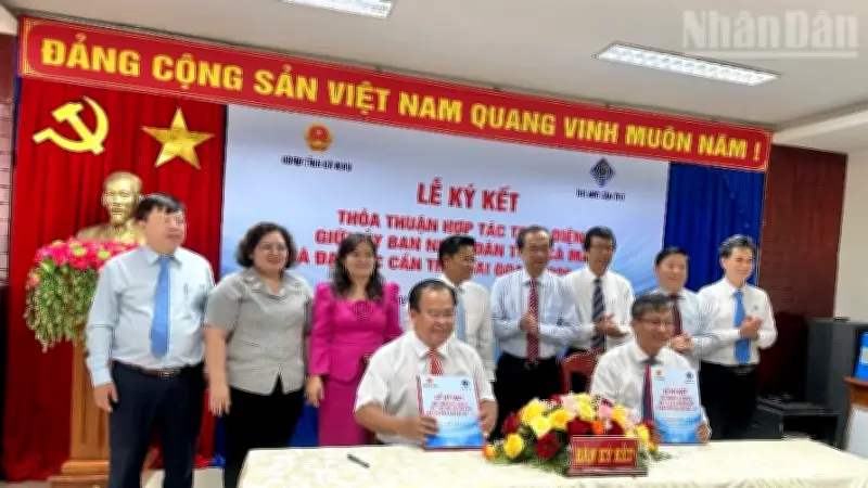 Cà Mau và Đại học Cần Thơ ký kết thỏa thuận hợp tác toàn diện giai đoạn 2026-2030