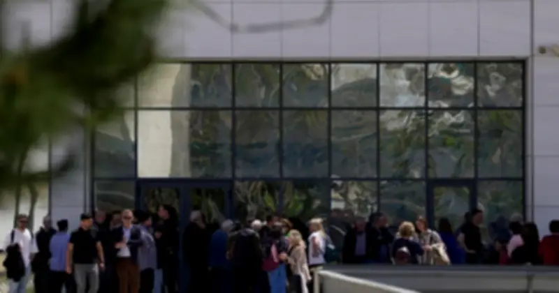 Cụ ông 89 tuổi xả súng tại Athens, Hy Lạp làm 5 người bị thương