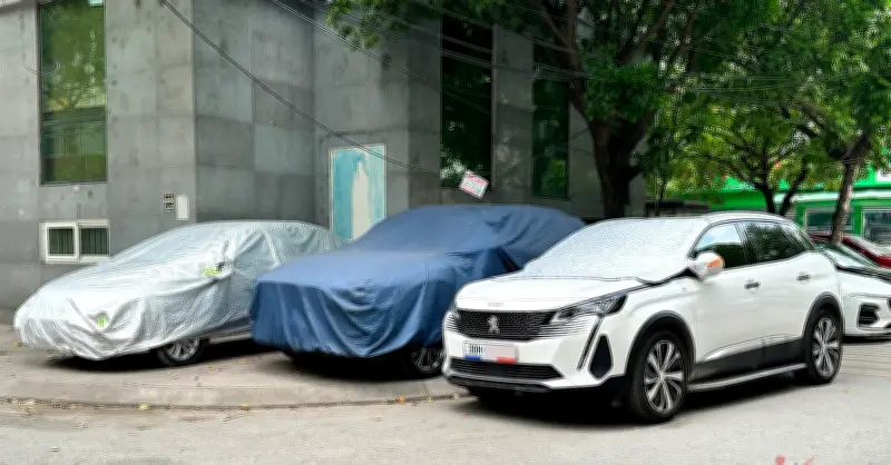 Có nên mua bạt phủ kín bảo vệ xe khi mùa nắng nóng sắp tới?