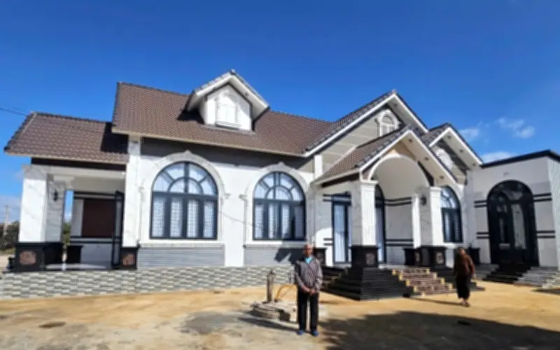 Cà Phê Biến Đổi Cao Nguyên: Làng Tỷ Phú Mọc Lên Giữa Đại Ngàn Gia Lai