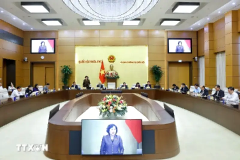 Cơ quan thuế rà soát việc áp dụng ngưỡng doanh thu miễn thuế cho hộ kinh doanh