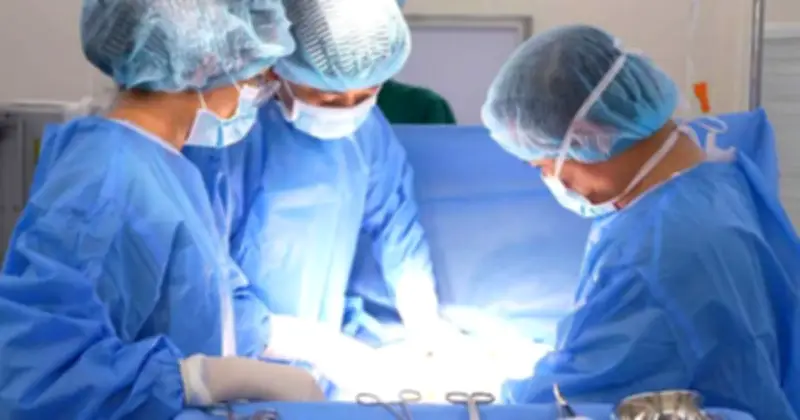 Ca mổ khẩn cứu sống mẹ con sản phụ bị nhau tiền đạo trung tâm tại Bệnh viện Phương Nam