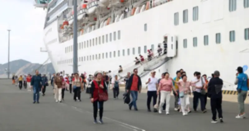 Cam Ranh Vươn Tầm Với Lợi Thế 'Cửa Ngõ Kép' Thu Hút Du Khách Quốc Tế