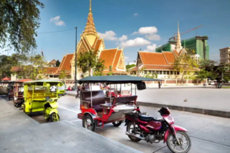 Campuchia Đối Mặt Tác Động Lớn Từ Giá Nhiên Liệu Tăng Cao