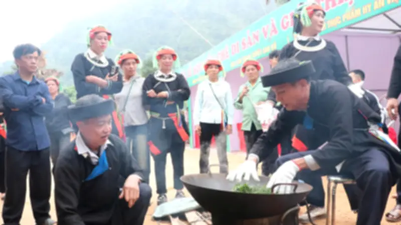 Cao Bồ: Lễ Hội Miền Chè Di Sản Tôn Vinh Nghề Làm Chè Shan Tuyết Cổ Thụ