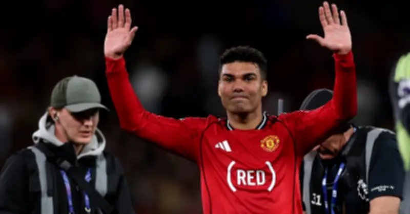 Casemiro xúc động rời MU: 'Ở đây tôi thực sự như ở nhà'