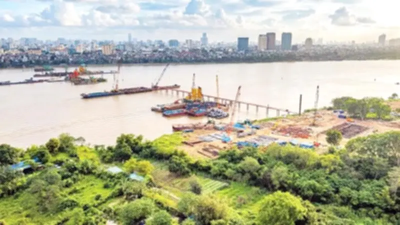 Các dự án cầu vượt sông Hồng đẩy nhanh tiến độ, tập trung giải quyết vướng mắc mặt bằng