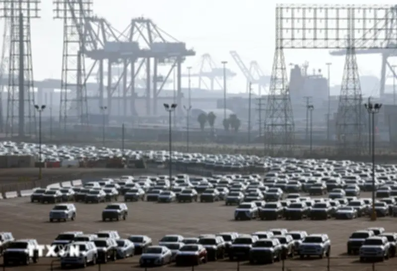 Các hãng xe ngoại đe dọa rút dòng ô tô giá rẻ khỏi thị trường Mỹ