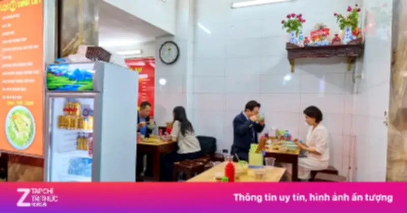 Chủ quán phở Hà Nội kể 25 phút đón Tổng thống Hàn Quốc và phu nhân