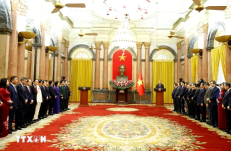 Chủ tịch nước trao quyết định bổ nhiệm các thành viên Chính phủ mới