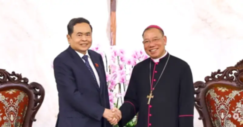 Chủ tịch Quốc hội gửi thư chúc mừng Tổng Giáo phận Hà Nội nhân dịp Lễ Phục Sinh 2026