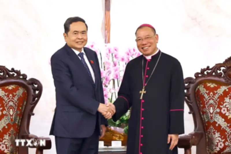 Chủ tịch Quốc hội đánh giá cao đóng góp của đồng bào Công giáo