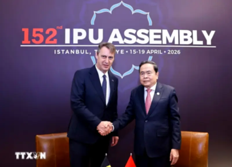 Chủ tịch Quốc hội Trần Thanh Mẫn hội kiến Chủ tịch Thượng viện Bỉ