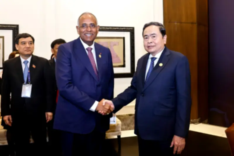 Chủ tịch Quốc hội Việt Nam và Bờ Biển Ngà thúc đẩy hợp tác kinh tế và nghị viện