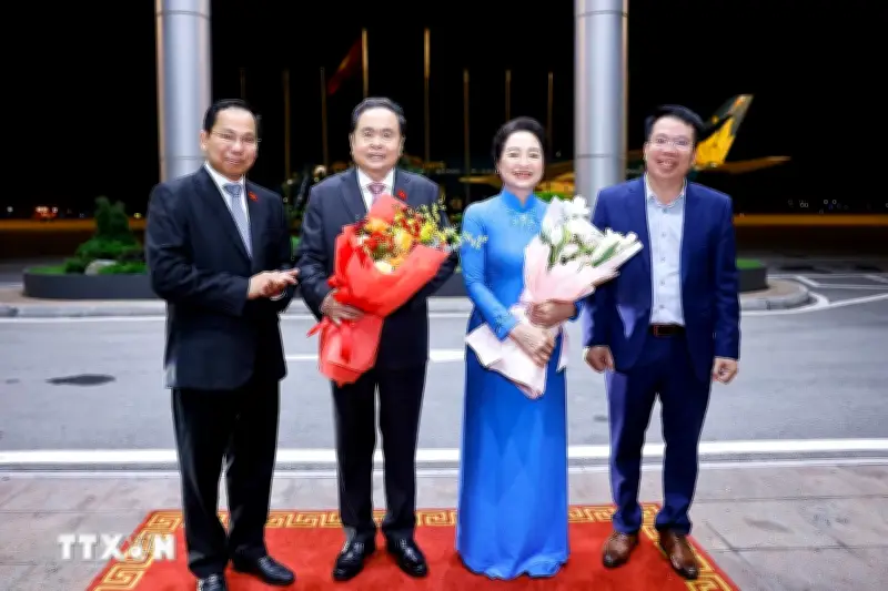 Chủ tịch Quốc hội Vương Đình Huệ dẫn đầu đoàn Việt Nam tham dự IPU-152 tại Italy